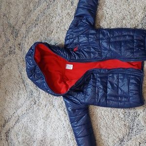 NWOT Simple joys by Carters 2T Puffer Jacket